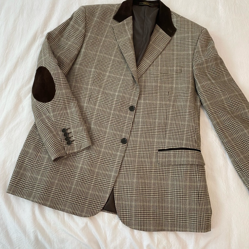 Oversized Plaid Blazer with Brown Accents